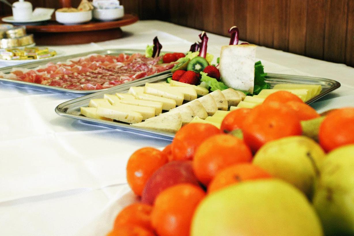 Hotel Willy Gemona del Friuli Luaran gambar