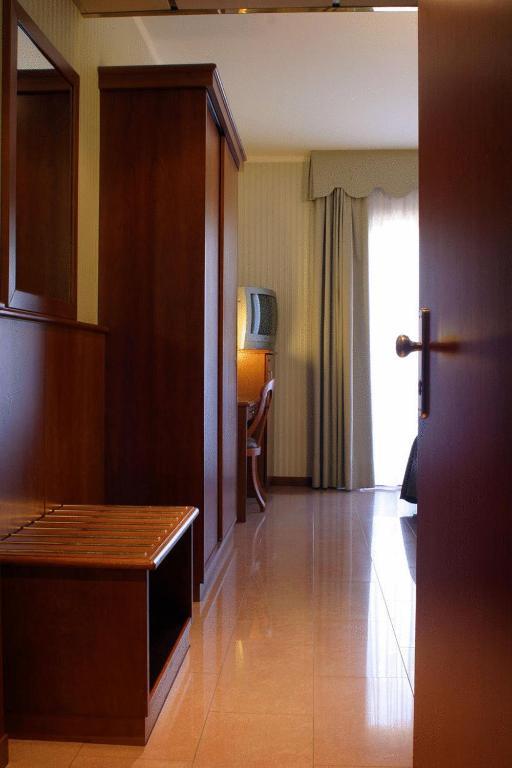 Hotel Willy Gemona del Friuli Bilik gambar